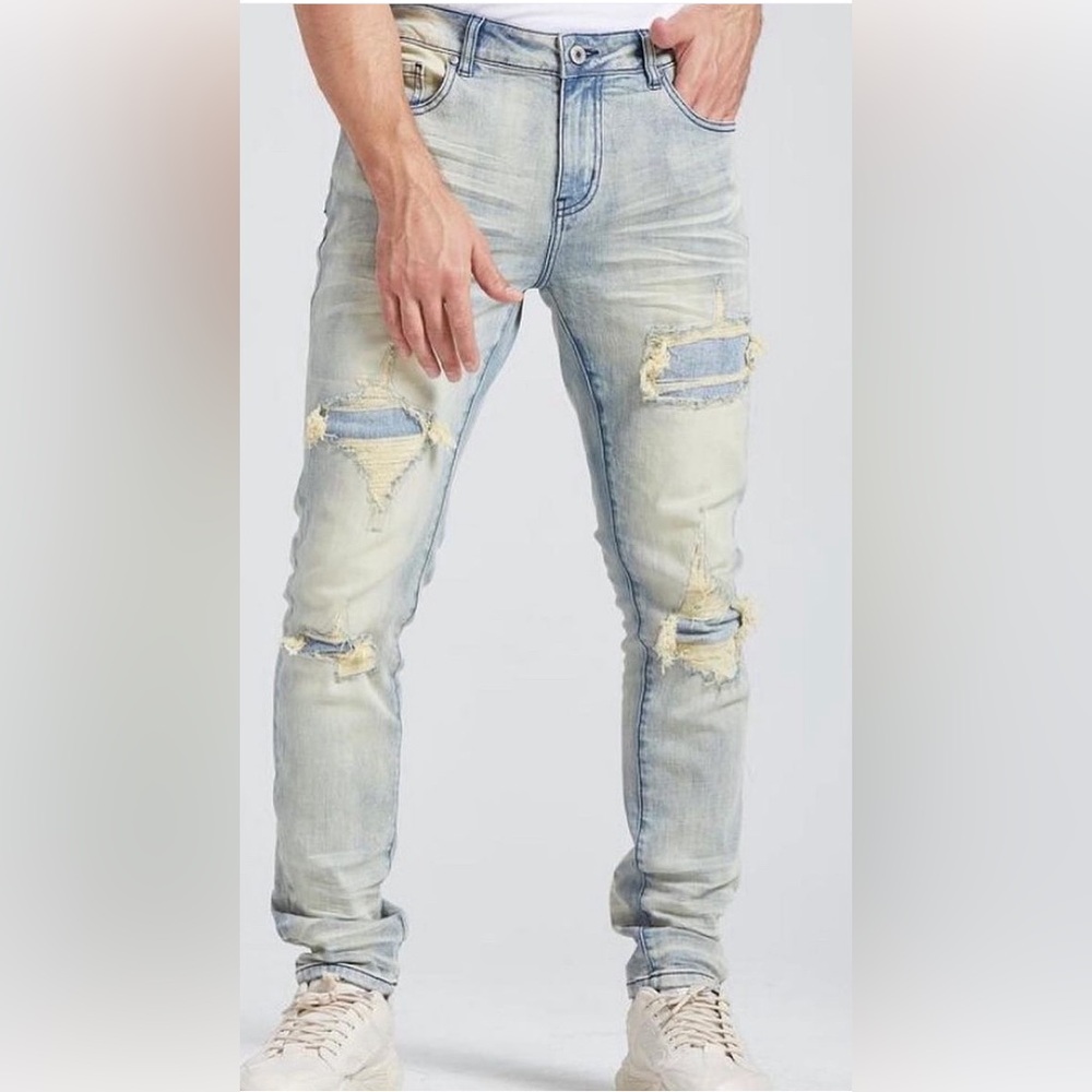 Ripped Skinny Jeans